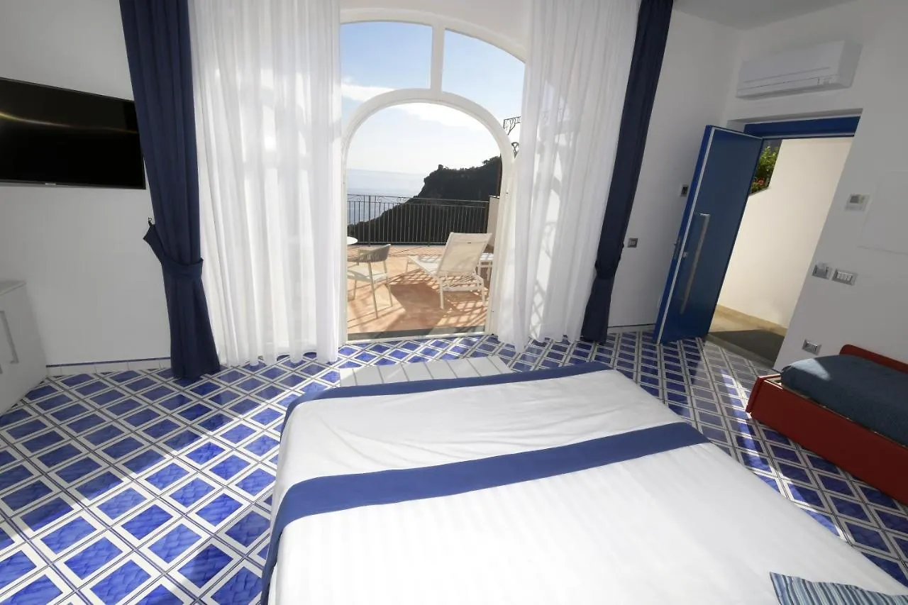 Palazzo San Giovanni Amalfi Coast スカラ