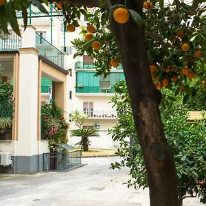 Bed and breakfast Il Nido, Portici
